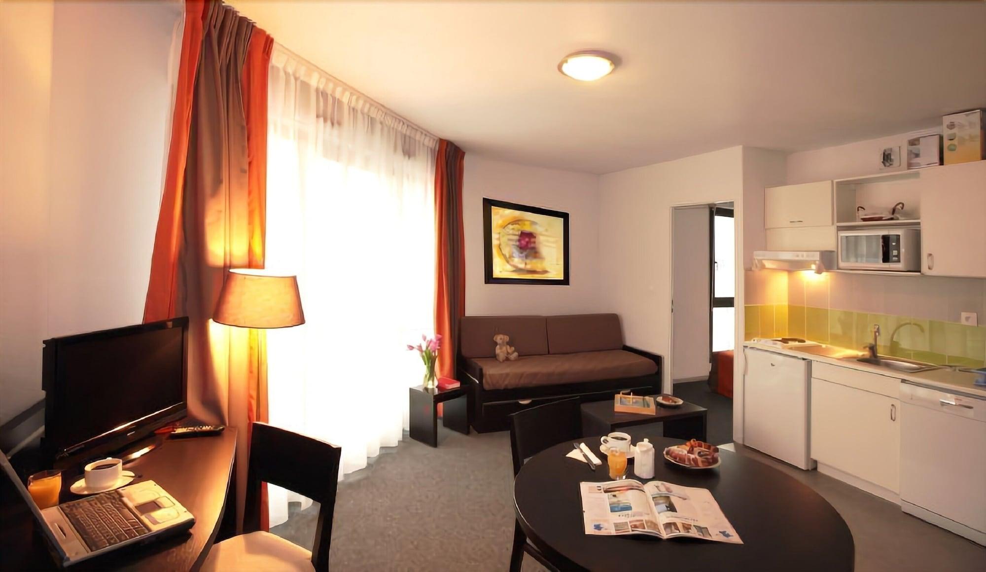 Nemea Appart Hotel Home Suite Nancy Centre Екстериор снимка