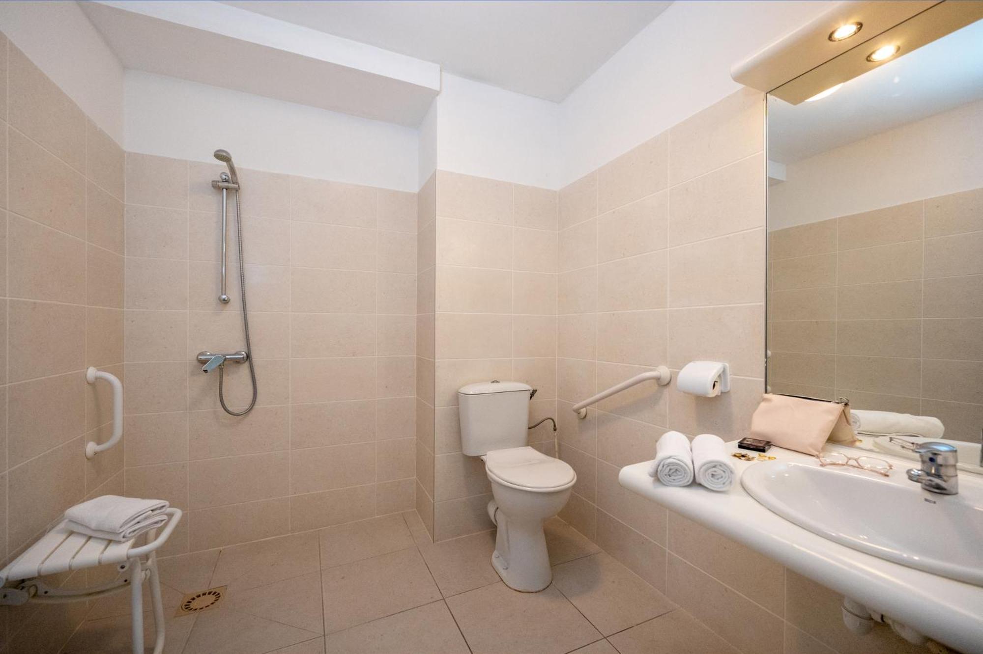 Nemea Appart Hotel Home Suite Nancy Centre Екстериор снимка