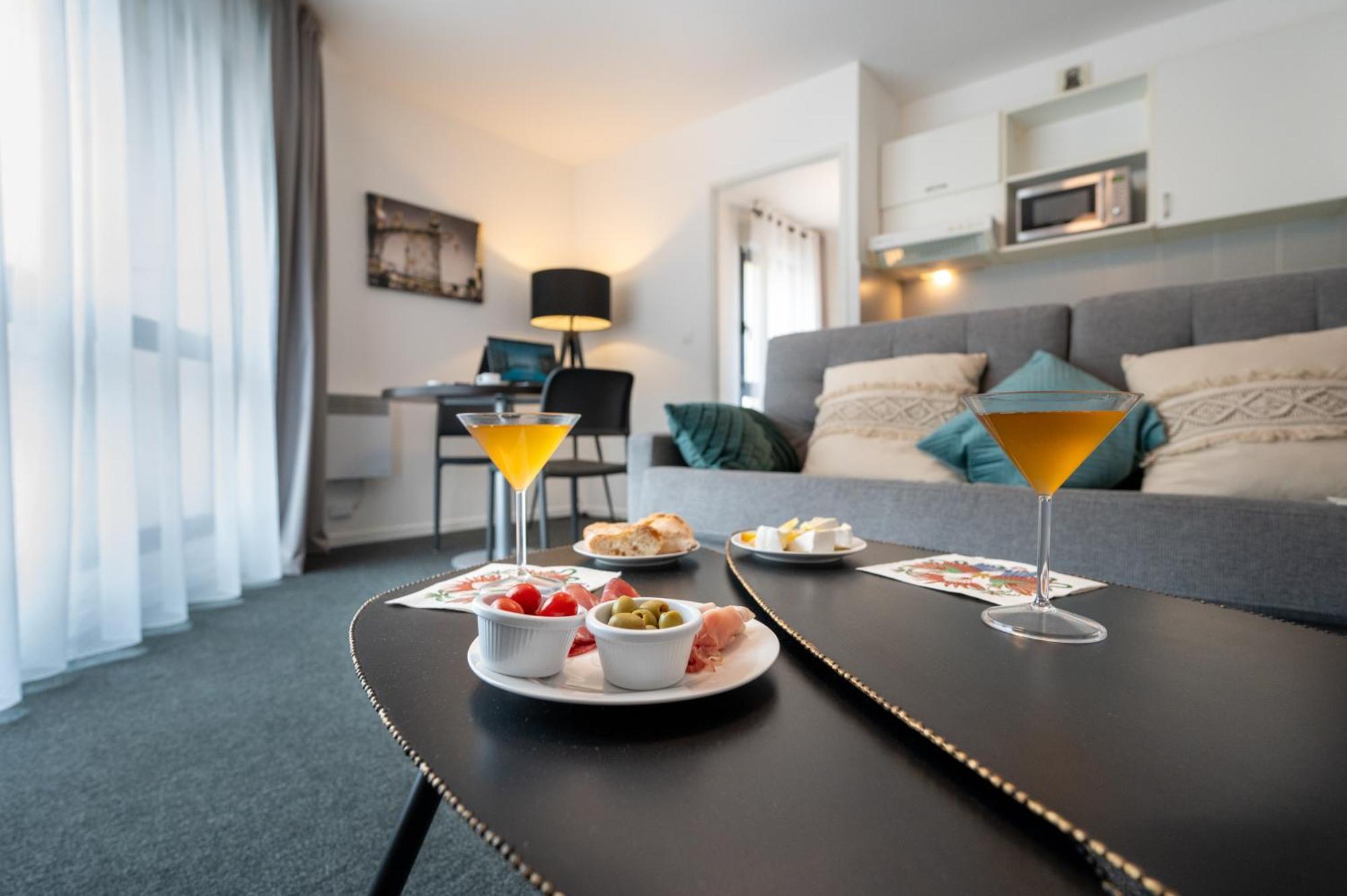 Nemea Appart Hotel Home Suite Nancy Centre Екстериор снимка