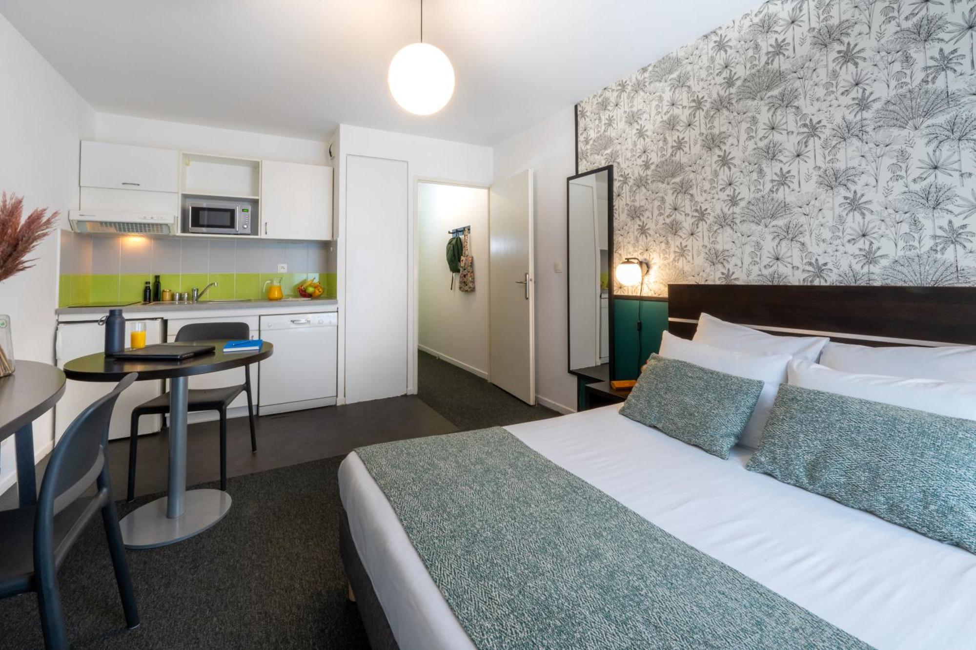 Nemea Appart Hotel Home Suite Nancy Centre Екстериор снимка