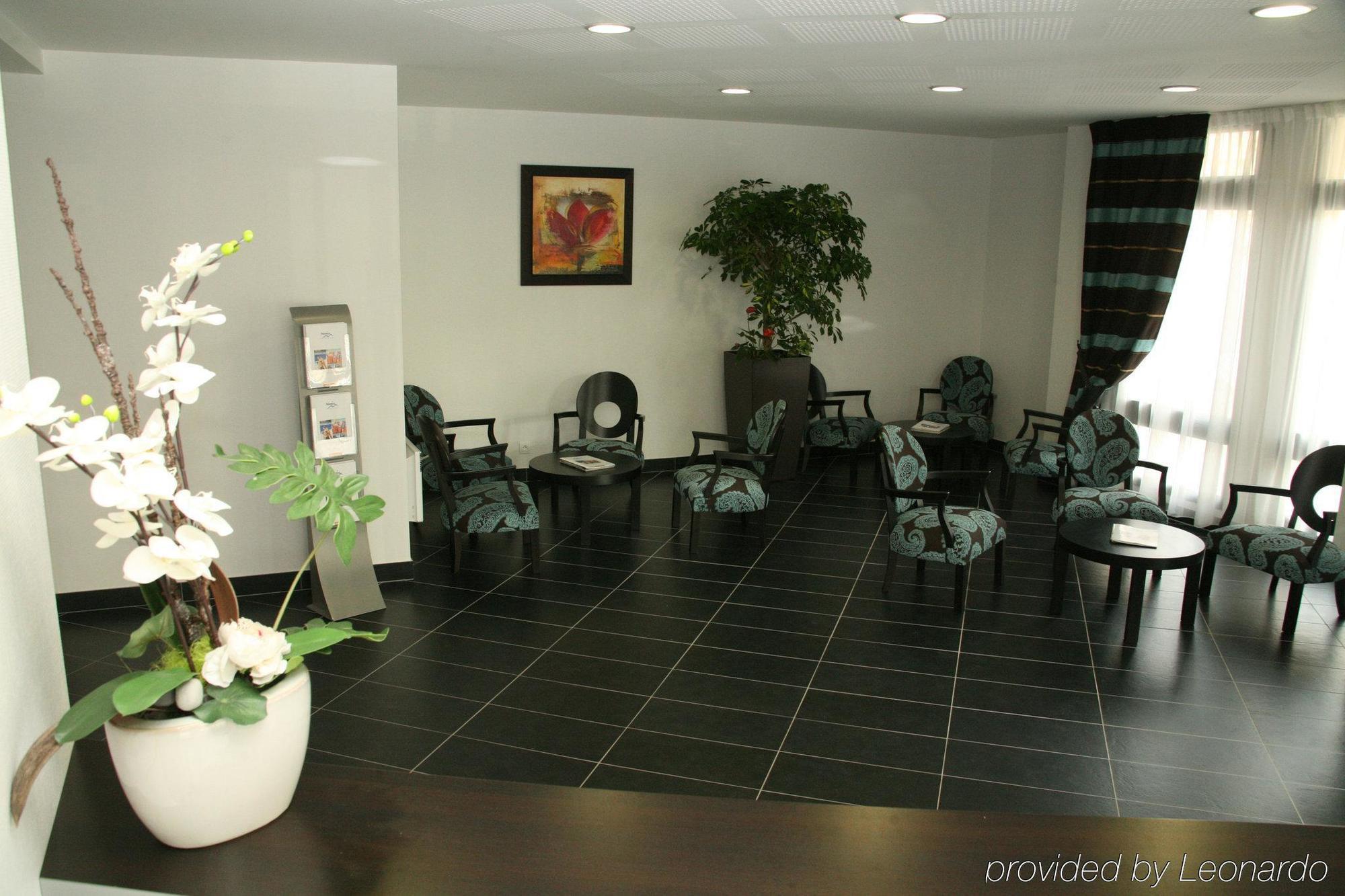 Nemea Appart Hotel Home Suite Nancy Centre Екстериор снимка