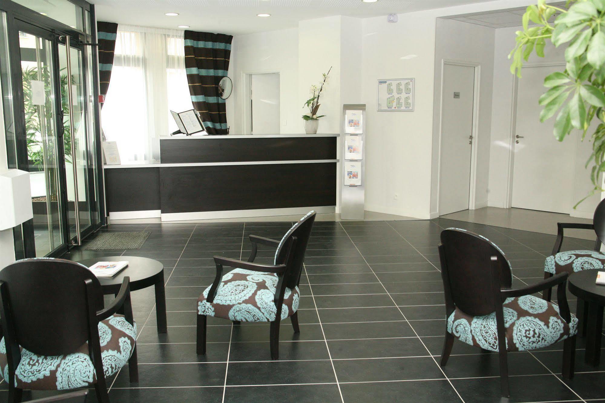 Nemea Appart Hotel Home Suite Nancy Centre Екстериор снимка